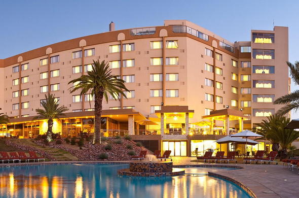 safari court hotel namibia